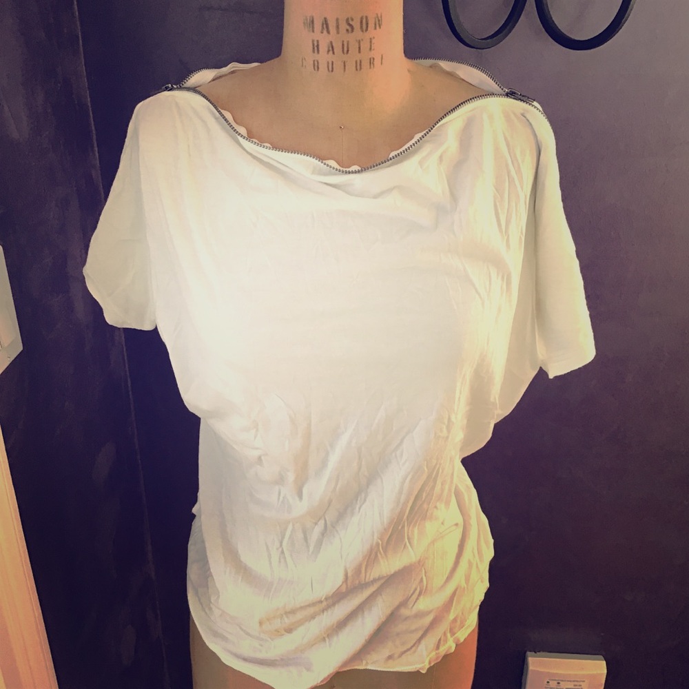 Zipper Detailed White T-Shirt